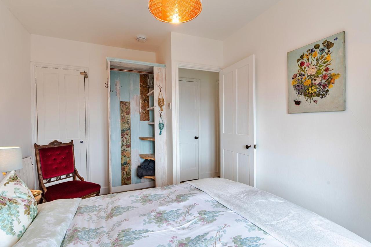 Finest Retreats - Cosy Mousehole Cottage With Sea Views Екстериор снимка