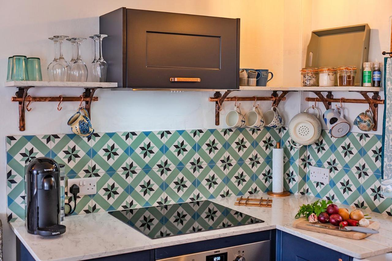 Finest Retreats - Cosy Mousehole Cottage With Sea Views Екстериор снимка